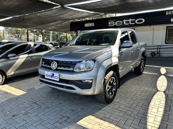 VOLKSWAGEN AMAROK 3.0 V6 TDI DIESEL COMFORTLINE CD 4MOTION AUTOMÁTICO VOLKSWAGEN AMAROK 3.0 V6 TDI DIESEL COMFORTLINE CD 4MOTION AUTOMÁTICO